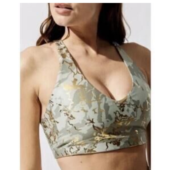 Carbon38 Sports Bra in Utility Gold and Sage Green NWT size Medium - Picture 1 of 6